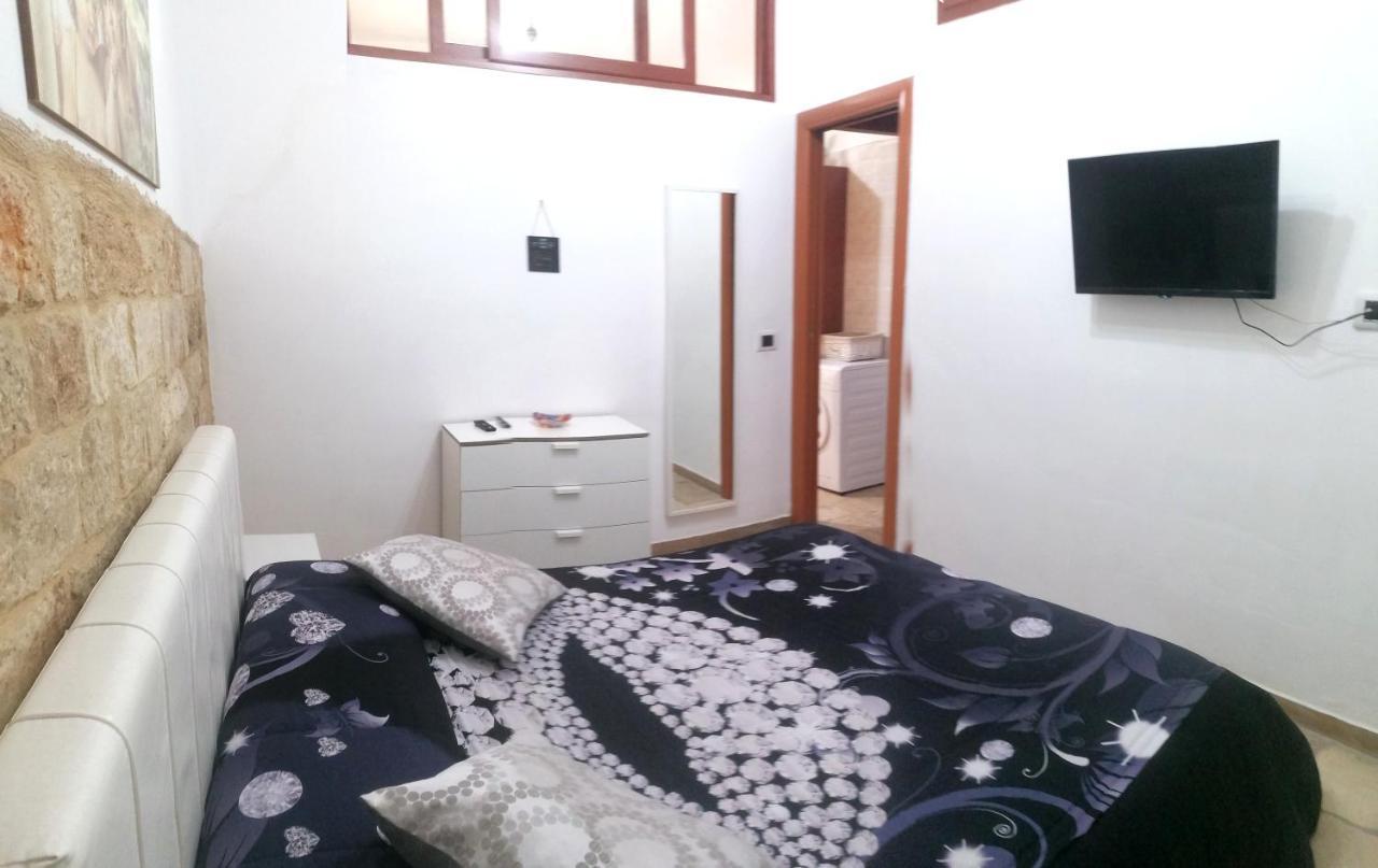 Home Sweet Home Rooms บารี ภายนอก รูปภาพ